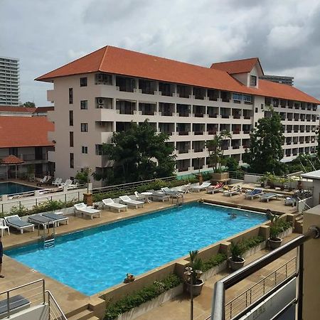 Jomtien Plaza Residence B408 By Mr.Kiss Bilik gambar