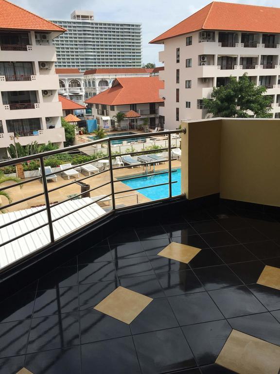 Jomtien Plaza Residence B408 By Mr.Kiss Bilik gambar